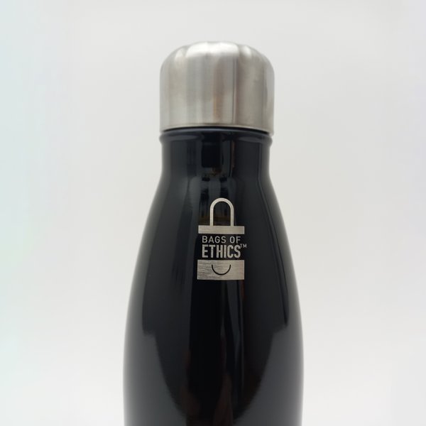 reusable-drinks-bottle-plain-black-2
